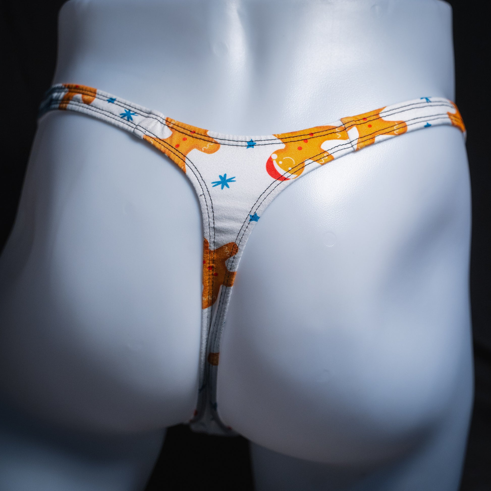 Men's white with gingerbread men thong underwear, slim cut, 