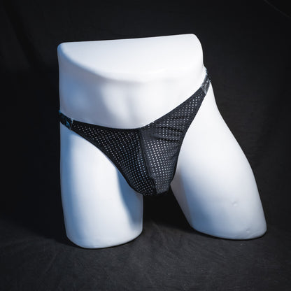 Men's lace and mesh thong underwear, classic cut, Full front view