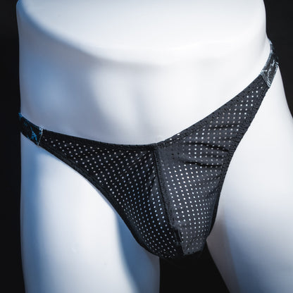 Men's lace and mesh thong underwear, classic cut, Front view