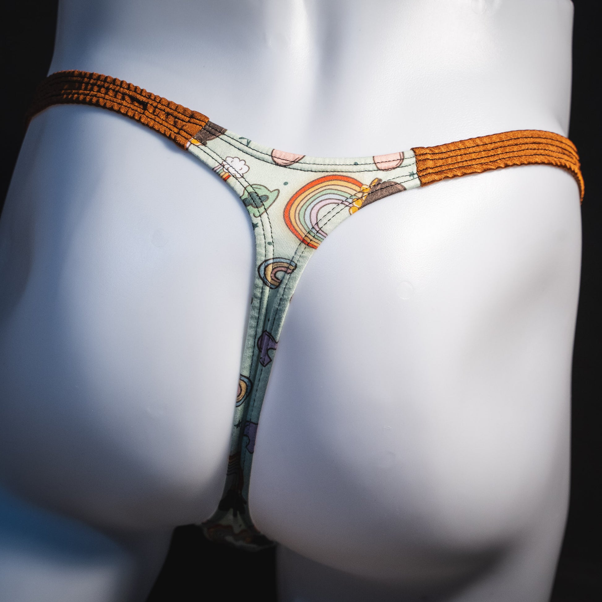 Men's vintage st patricks day thong underwear, classic cut, rear view.