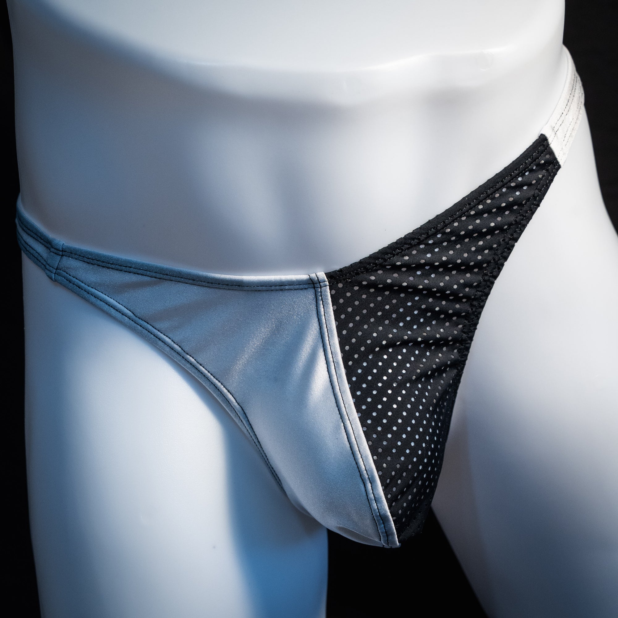 Men's white and mesh thong underwear, classic cut, Front view